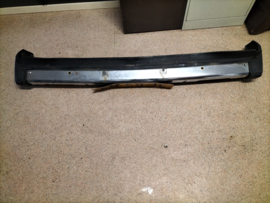 Voorbumper Datsun Sunny B310 62022-H8900 + 62030-H8560 + 62031-H8560 Gebruikt.