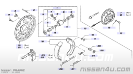 Remschoenset achteras Nissan Prairie M10 44060-04A25 Origineel.