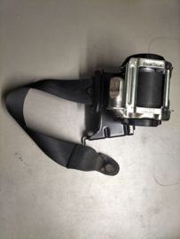 Veiligheidsgordel linksachter Nissan Micra K14 88884-5FA0A Gebruikt.