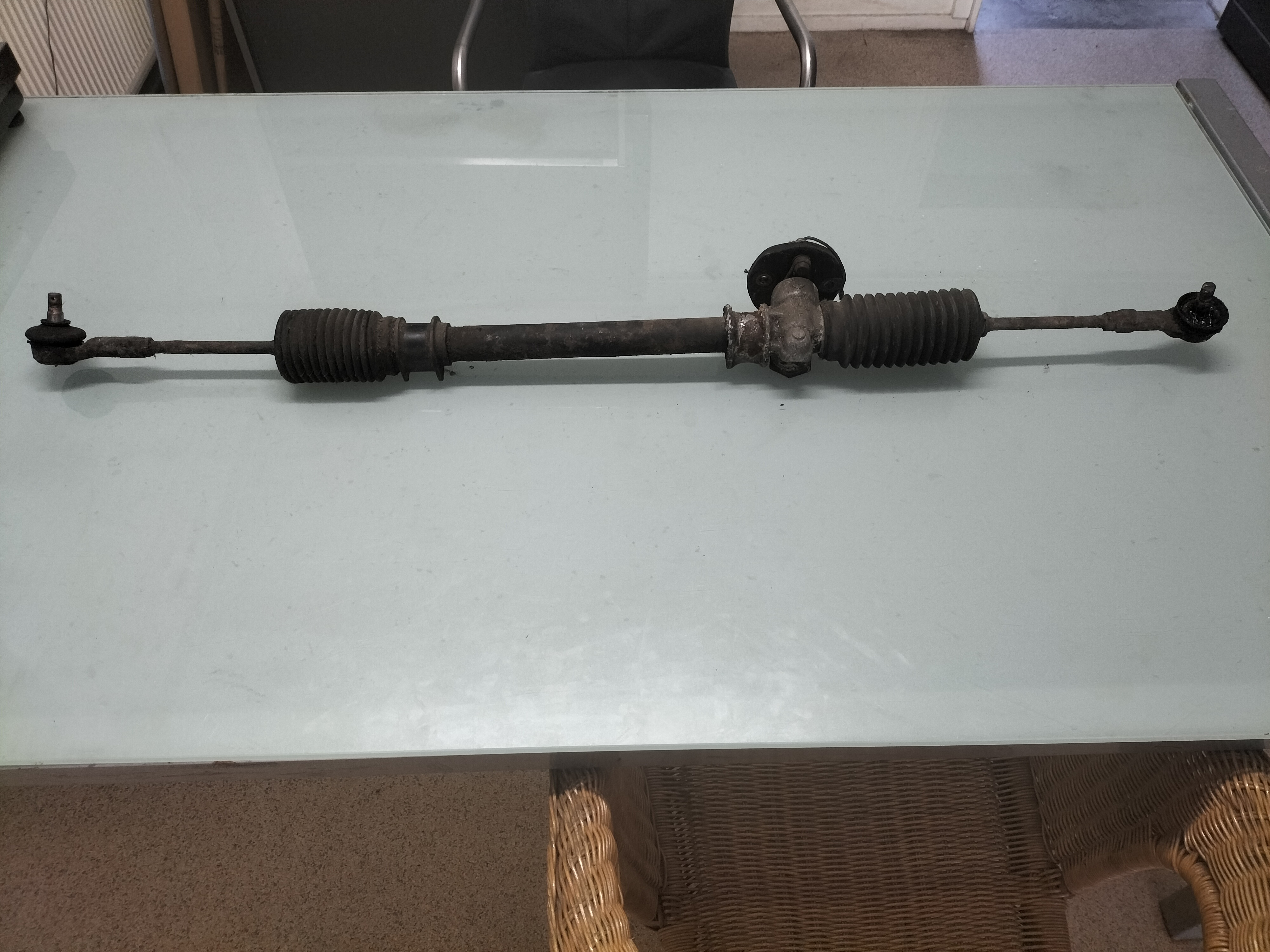 Rack-steering gear Datsun Cherry E10 48103-M3800 Used part.