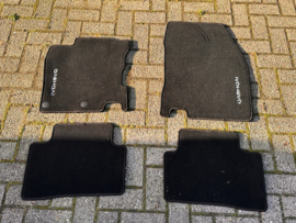 Mattenset Nissan Qashqai J11 KE745-4E201 Origineel.