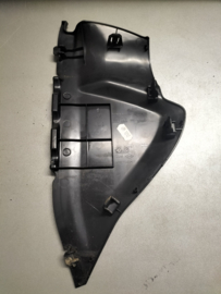 Afdekkap montagebout dashboard rechts Nissan Micra K14 68498-5FA0A gebruikt.