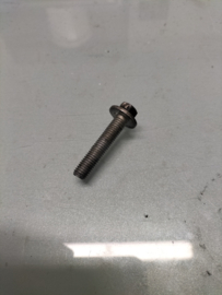 Montagebout Nissan 16710-00QAA Gebruikt.