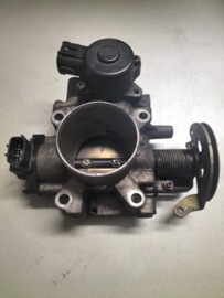 Gasklephuis QG18DE Nissan 16119-7J602 N16/ P11/ V10/ WP11 Gebruikt.