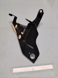 Side panel bracket Nissan F3144-9U0M0 Original