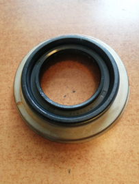 Oliekeerring uitgaande as Nissan 33216-7S11C D40/ R51 ( na modificatie ) Origineel
