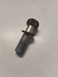 Bolt M9.75 x 35 Nissan 08121-0351E Used part.