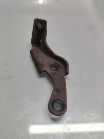 Montagesteun remslang linksvoor Nissan Primera P12 54315-AU020 Gebruikt.