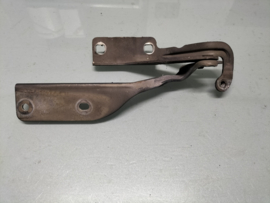 Hinge assy-hood Nissan 65400-AV630 Used part.