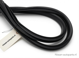 Weatherstrip body-side Nissan Juke F16 76921-6PA0A Original.