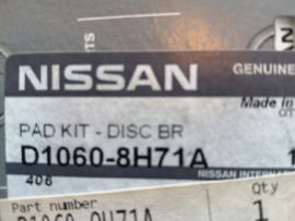 Remblokset vooras Nissan X-Trail T30 D1060-8H71A Origineel.