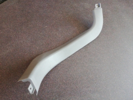 kofferbakstrip rechts Nissan Primera P11 hatchback 84926-9F601 (84926-2F700) Gebruikt.