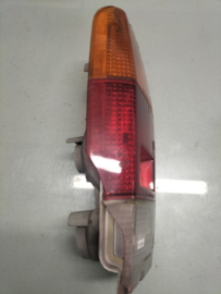 Achterlicht Nissan Vanette C120 26525-G4002 (220-52422L) Gebruikt. Lichte schade.