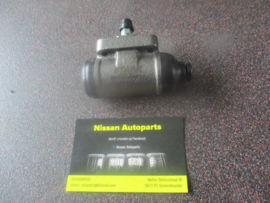 Cylinder rear wheel Nissan Micra K11 44100-99B25 New.