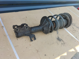 Veerpoot linksachter Nissan Sunny N14 55303-58C25 + 55020-50Y04 Gebruikt.