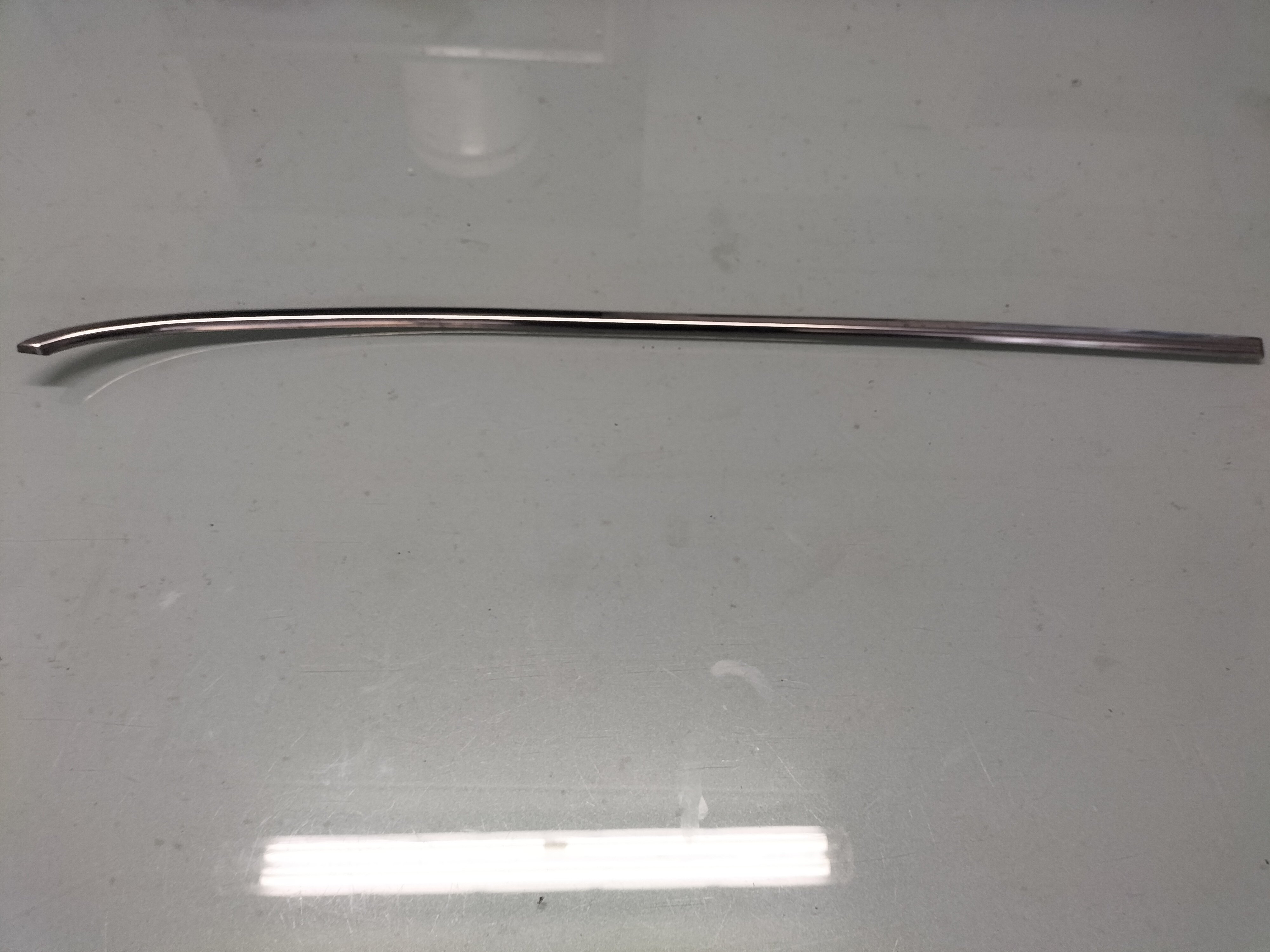 moulding Nissan 76877-H1201 Original