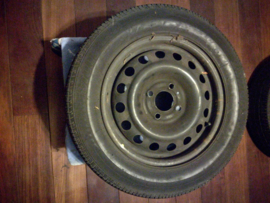 2x Wiel met band 165/70R14 Nissan Micra K12 40300-AX607