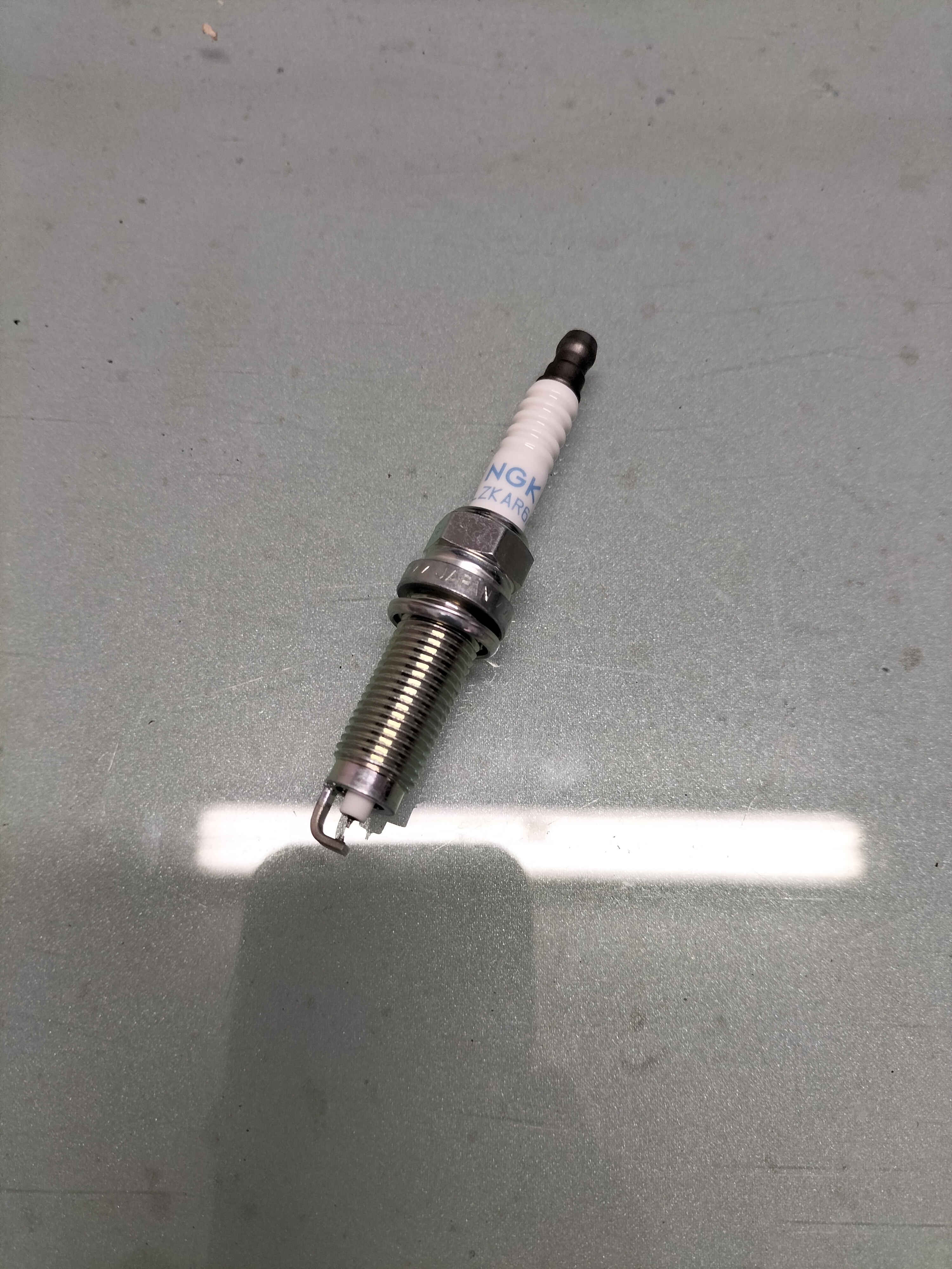 Plug Nissan 22401-1KT1B ( NGK DILZKAR6A11 ) Original