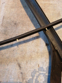 Afwaterrubber voorportier links Nissan Almera N15 76843-0N061 Gebruikt.