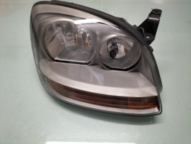 Headlight right Nissan Almera Tino V10 26010 Original.