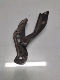 Hinge assy-hood Nissan 65400-AV630 Used part.