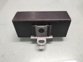 Versterker raambedieningssignaal Nissan 28516-89900 C32/ M11/ Y60 Gebruikt.