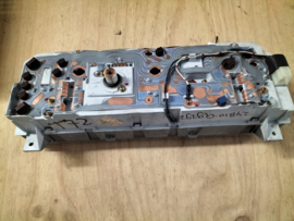 Kilometerteller / cockpit Nissan Bluebird T72 24810-Q9292 Gebruikt