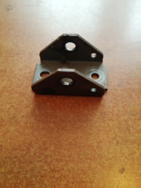 Montagebeugel gaspedaal Nissan Micra K11 18021-5F000 Gebruikt.