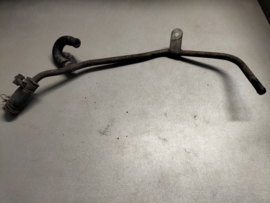 Pipe-water L16 Datsun Bluebird 710 14053-B9800 Used part.