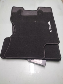 Floor mat set Nissan KE745-JG001 Original