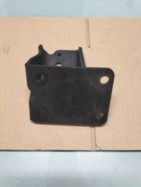 Motorsteunhouder Links Nissan 11330-0F001 Gebruikt