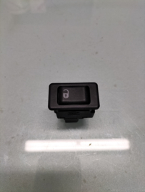 Switch assy-trunk Nissan  25380-9F510 Used part