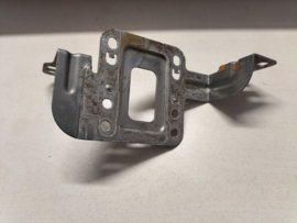 Bracket-radio mounting, right-hand Nissan Micra K14 28038-5FA0A Used part.