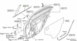 Sierlijst buitenzijde achterportier rechts Nissan Primera P12 Wagon 82820-AV700 Gebruikt.