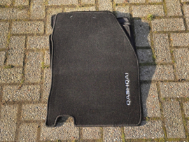 Mattenset Nissan Qashqai J11 KE745-4E201 Origineel.