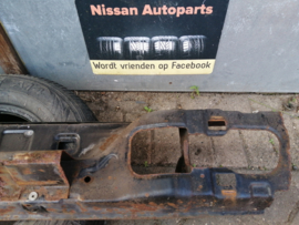 Reinforce-inner rear bumper center Nissan Terrano2 R20 85030-7F030