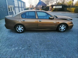 Nissan Primera P11 SR20DE 140pk 2002 kleurcode HV0. Nieuw binnen 26-maart-2022