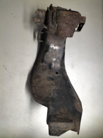 Draagarm rechtsvoor Nissan Primera P11/ WP11 54592-7J126 Gebruikt.