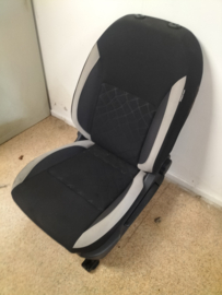 Bestuurdersstoel Nissan Micra K14 87050-5FF0A Gebruikt.