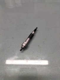 Glow plug Nissan 11065-G5501 Used part
