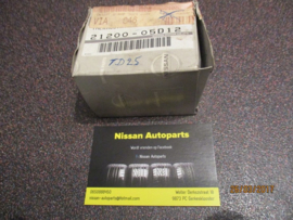 Thermostaat Nissan 21200-05D12 C23/ E24/ R20 Origineel.