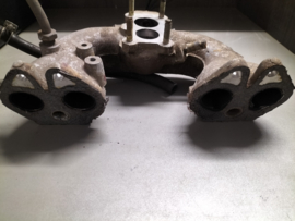 Manifold-intake L16 Datsun Bluebird 710 14002-A46?? Used part.