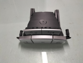 Radioschakelaar stuurwiel Nissan Primera P12 25552-BA000 Gebruikt.
