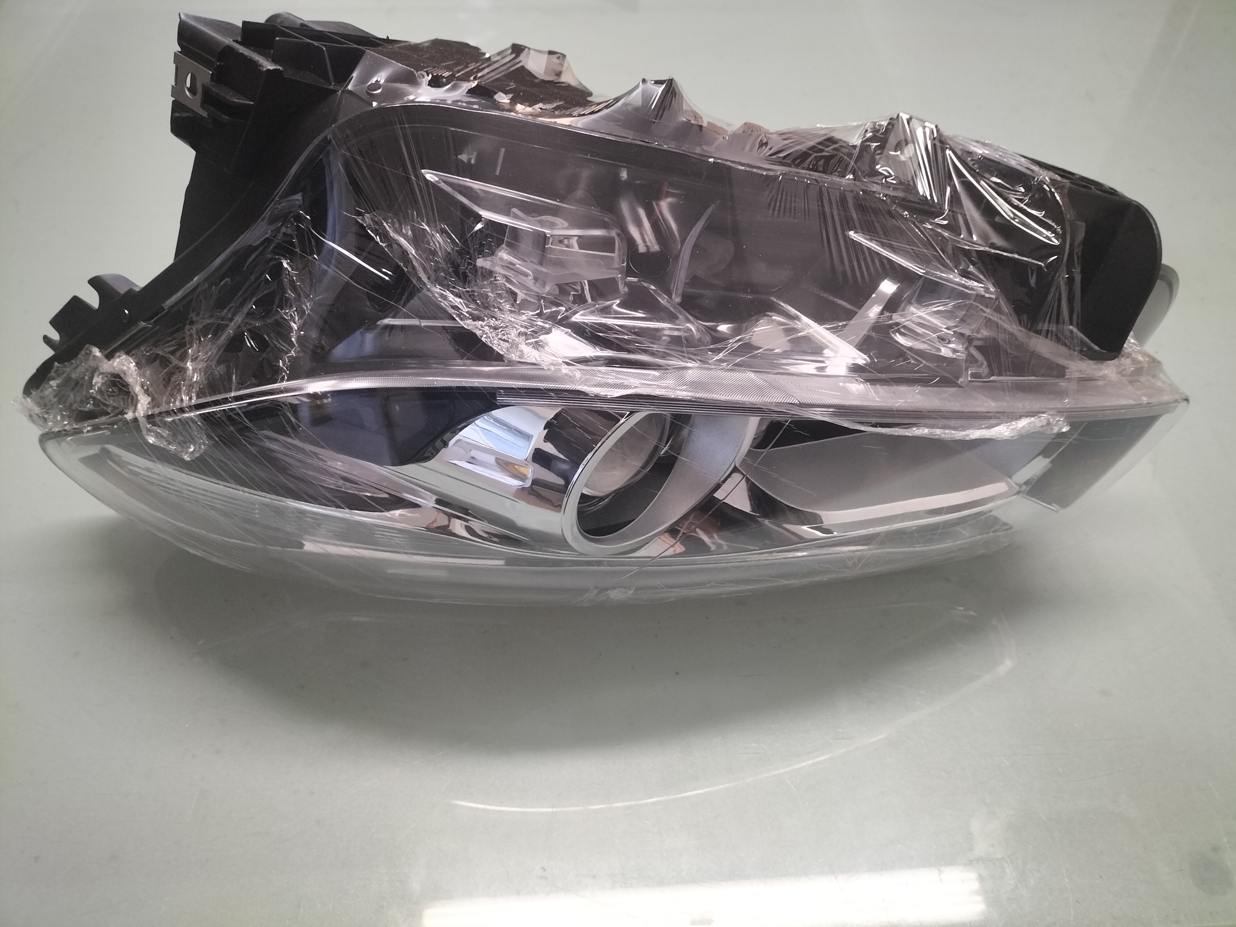 Headlamp assy-left-hand Nissan Qashqai J10/ JJ10 26060-BR60B 2010+ Xenon New.