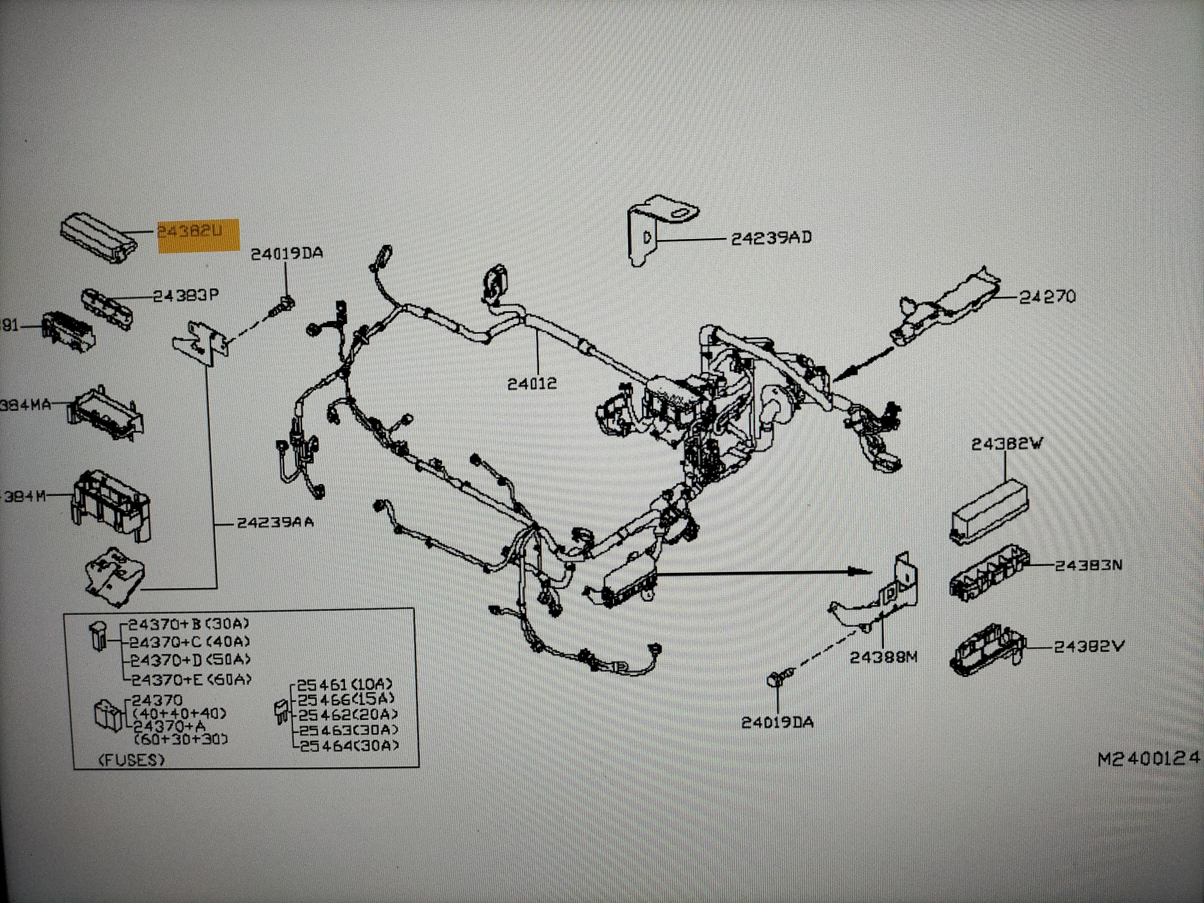 Afdekkap relais Nissan Micra K14 24382-5FA0B Gebruikt.