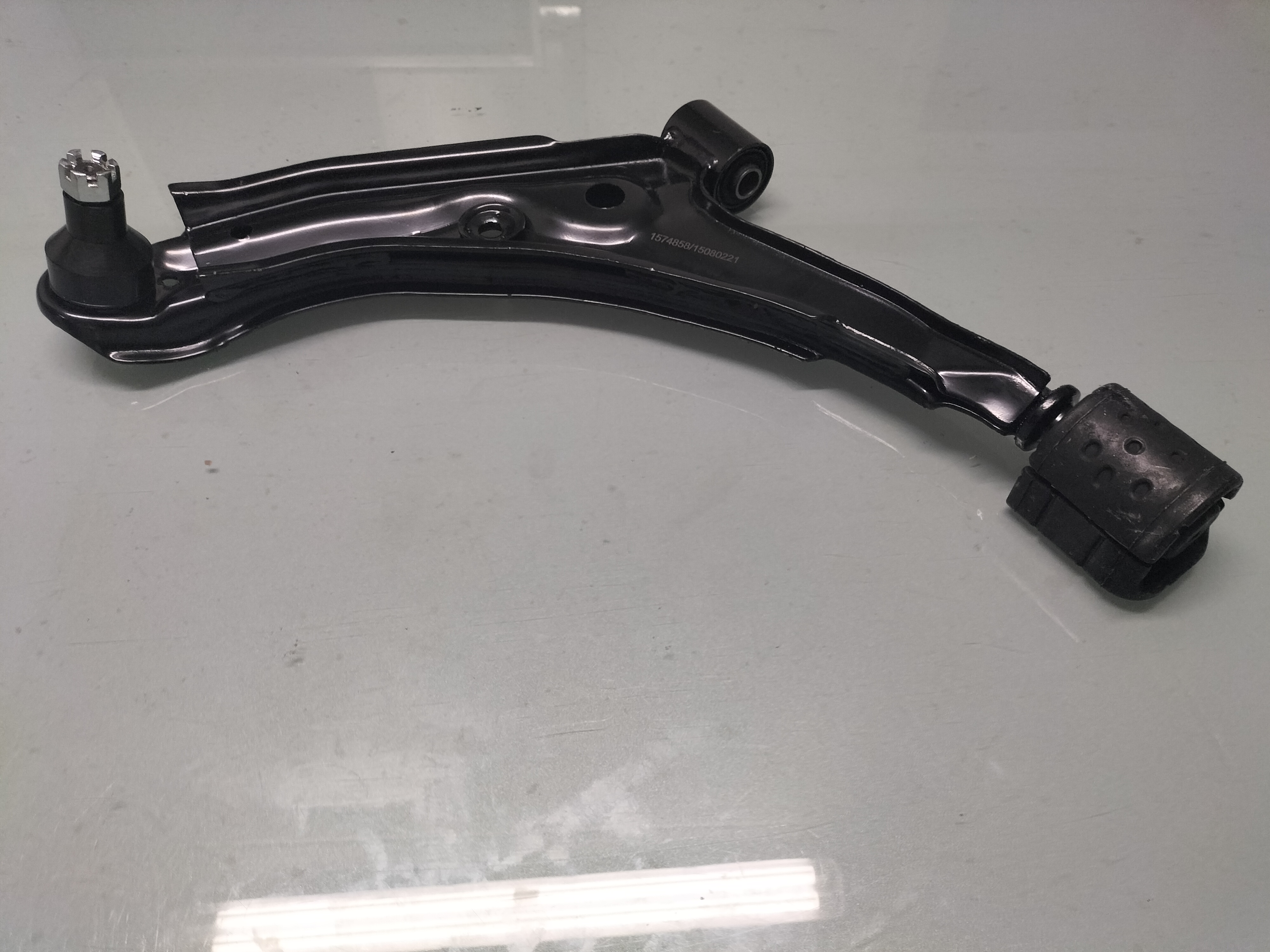 Draagarm linksvoor Nissan 54501-52Y10 B13/ N14/ Y10 Nieuw