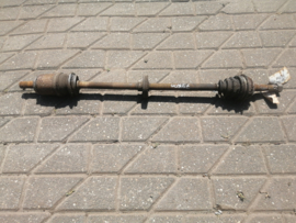 Aandrijfas rechts CD20 Nissan Sunny (Wagon) N14/ Y10 39100-79R00