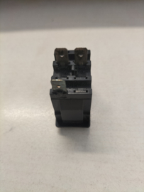 Ruitenwisserschakelaar achter Nissan (vervanger voor 25260-D0100) B11/ K10/ N12/ T11 Gebruikt.