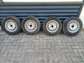 13 inch stalen velgen met band 175/70R13 40300-4F400 (20260712) Nissan Micra K11. Gebruikt.