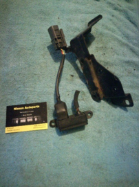 Druksensor GA14DS/GA16DS Nissan 25085-61J00 B13/ N14/ P10/ W10/ Y10 Gebruikt.